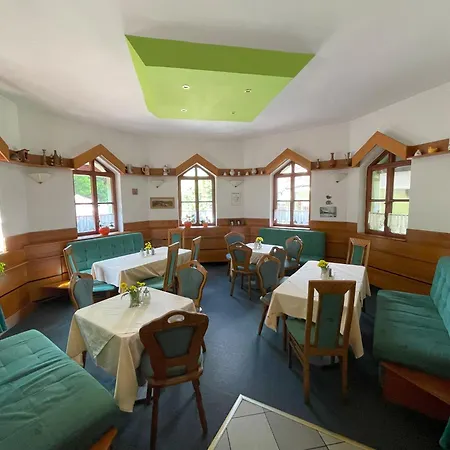 Hotel Na Vrchu Baba S.r.o.