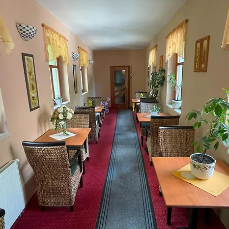 Hotel Na Vrchu Baba S.r.o. Pezinok