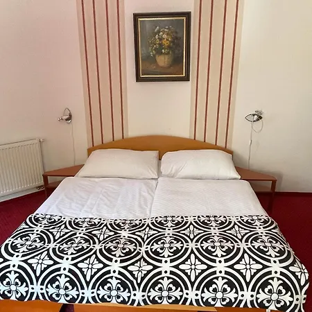 Hotel Na Vrchu Baba S.r.o. 3*